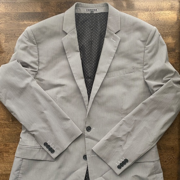 Express Men’s Light Gray Pinstripe Blazer 44R